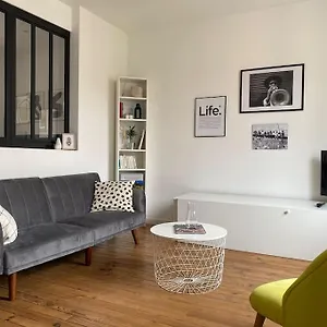https://le-t2-de-melodie-marengo-sncf.midi-pyreneeshotels.com